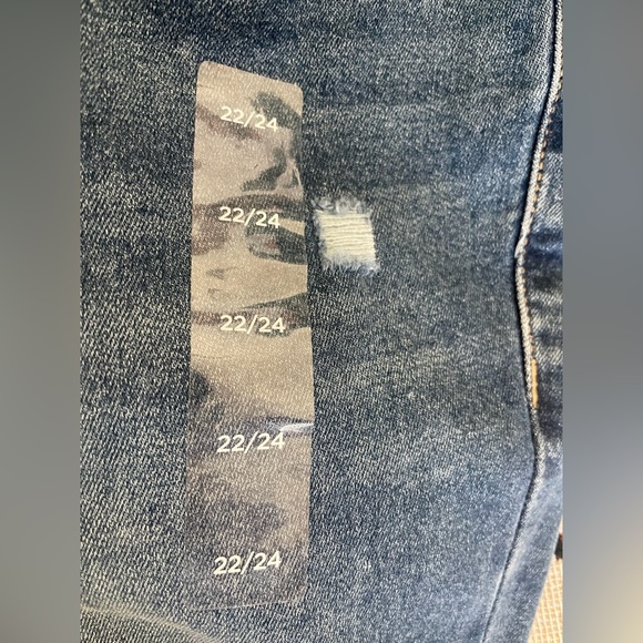 NWT Lane Bryant Fit Genius Bootcut Denim Jeans Distressed Sz 22/24 Comfort - Picture 3 of 7